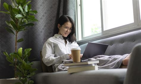 alluc influencer life|6 AAPI Financial Influencers to Follow in 2024 .
